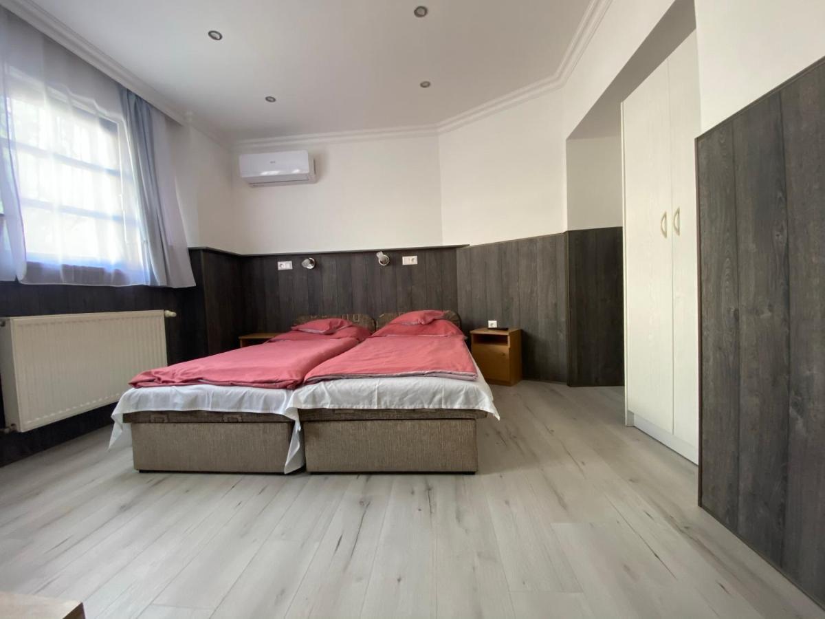 Holiday Apartmanház Balatonfüred Exteriér fotografie